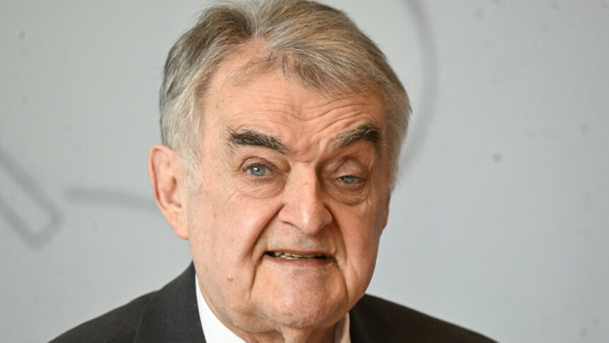 Was hat Herbert Reul am linken Auge? Ursachen, Hintergründe und medizinische Einordnung